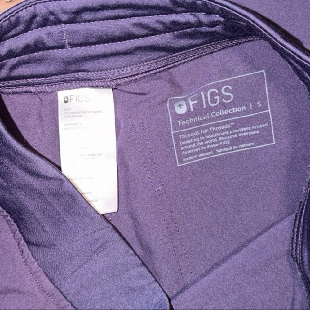 Figs Scrub Joggers - Picture 2 of 4